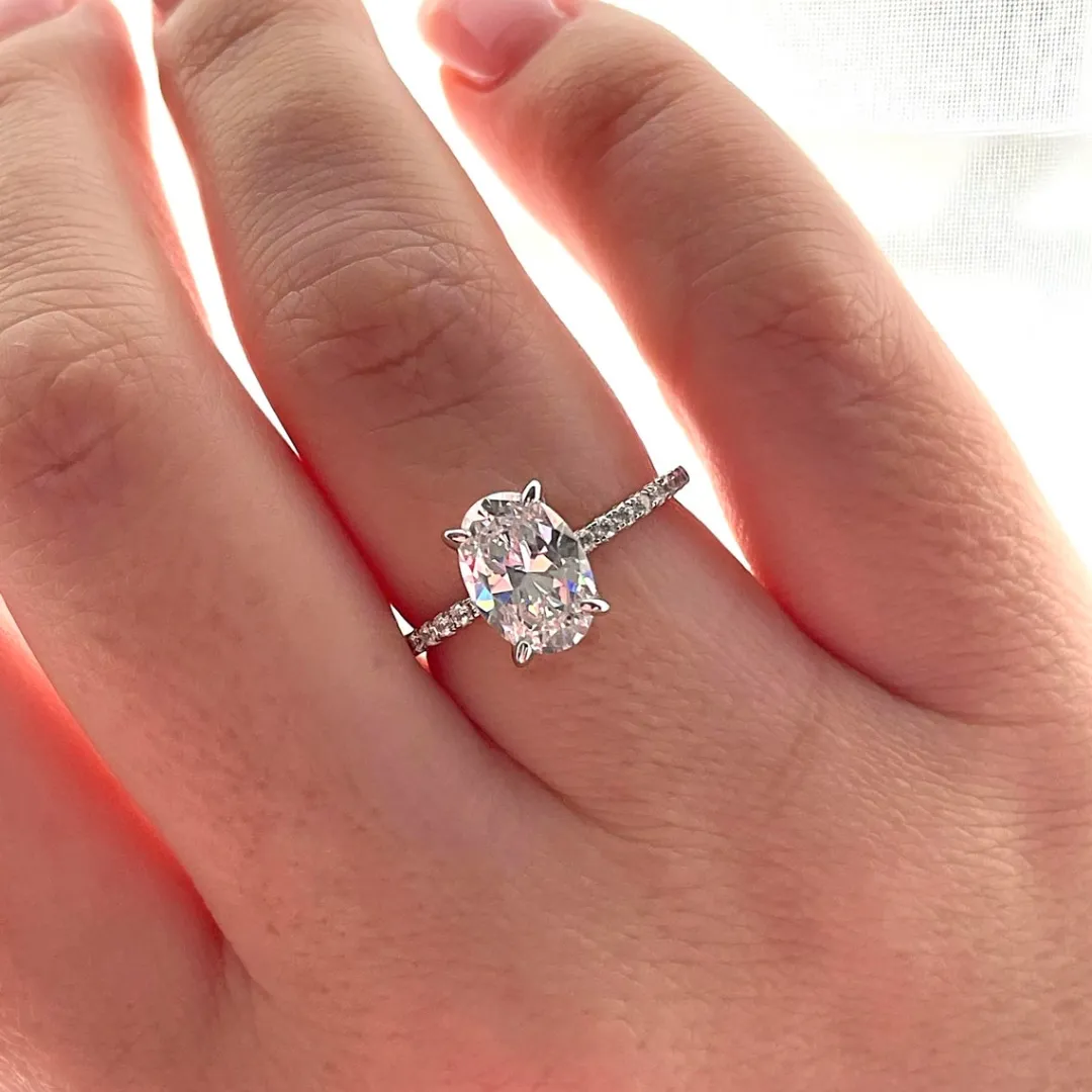 /public/photos/live/Hidde Halo Set Oval Moissanite Ring-1091 (4).webp